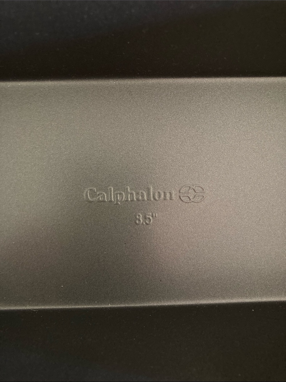 New Calphalon Nonstick 8.5" Loaf Pan in Dark Gray - Picture 2 of 3